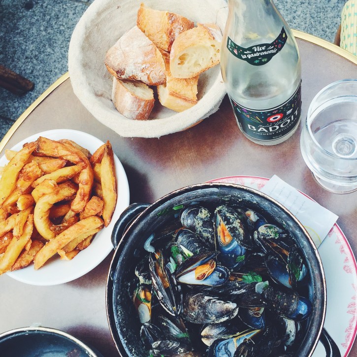 Lunch with Mussels at Chez Clement, Paris
