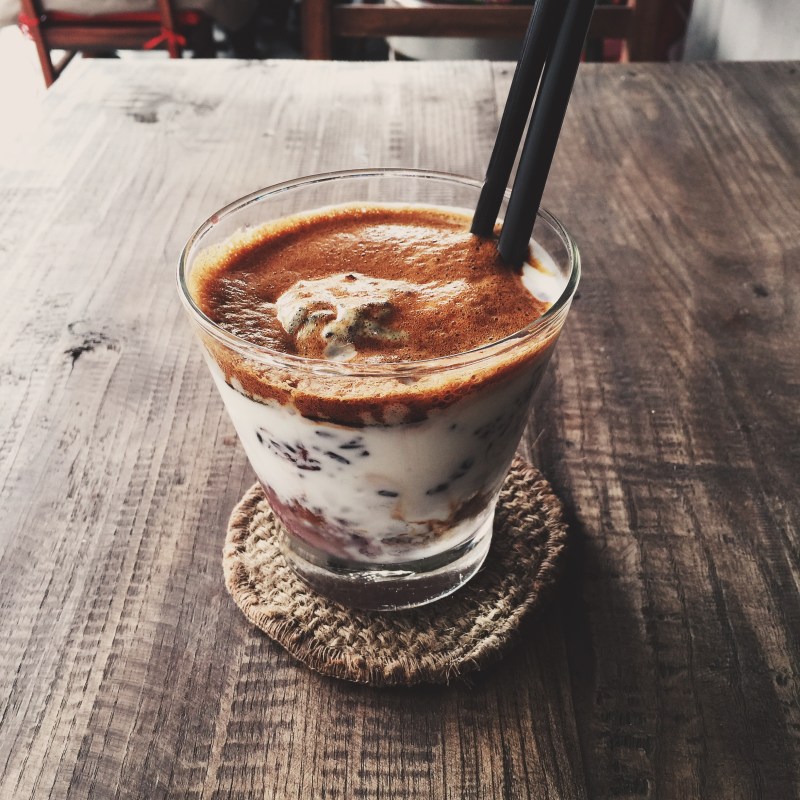A new invention, yet, worth trying. A combination of sweet of yogurt, sour of the sticky rice, and bitterness of the coffee. Heaven is on Earth!