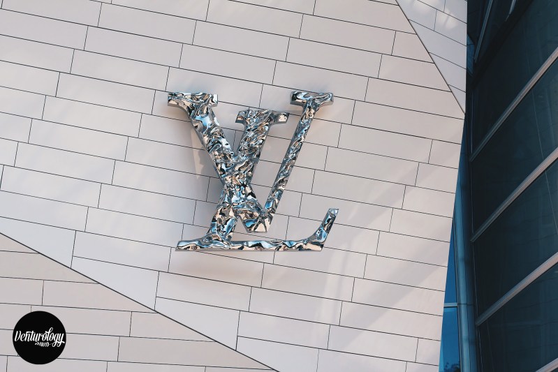 LV Initials on the design.