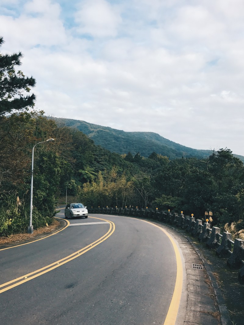 Con đường đèo trên Yangmingshan