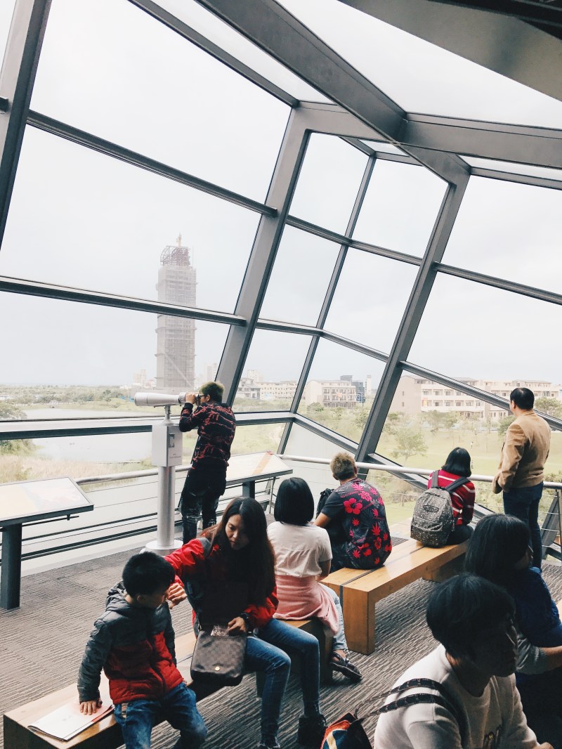 Đài quan sát Lanyang nhìn ra khung cảnh bên ngoài