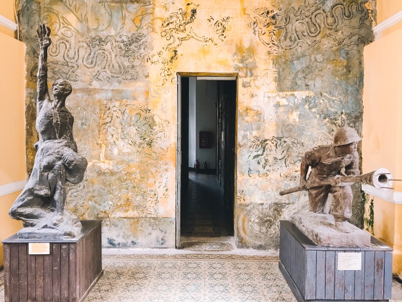 Hành lang Bảo Tàng Mỹ Thuật Thành phố Hồ Chí Minh Fine Arts Museum