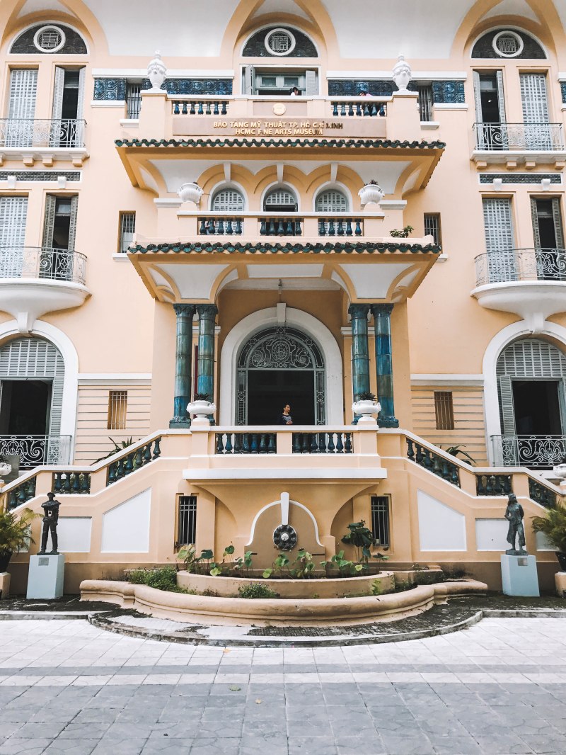 Mặt chính Bảo Tàng Mỹ Thuật Thành phố Hồ Chí Minh Fine Arts Museum