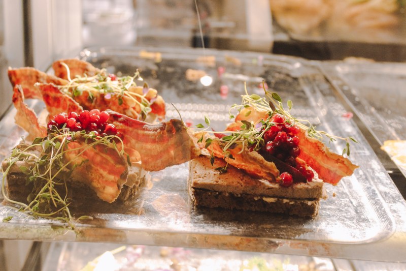 Smørrebrød tại chợ