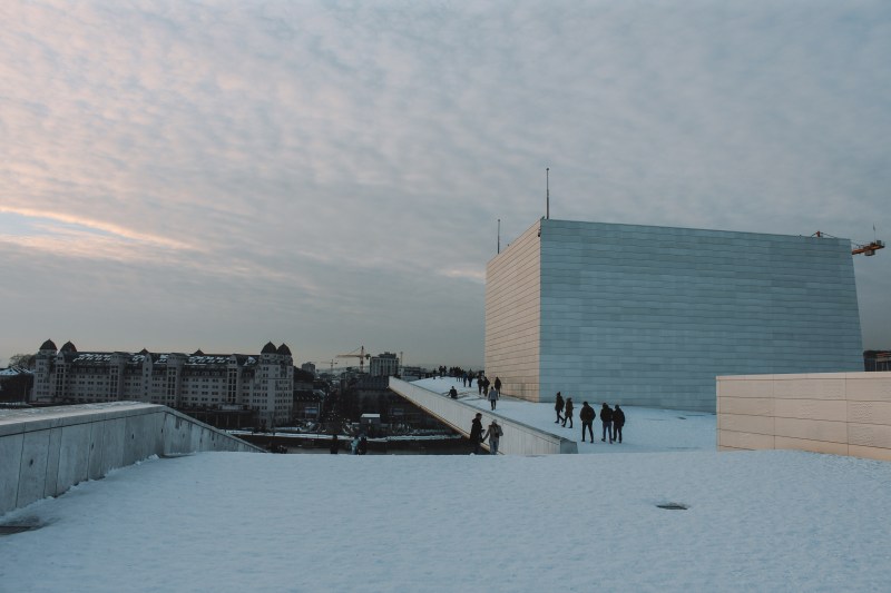 Oslo Opera House buổi chiều