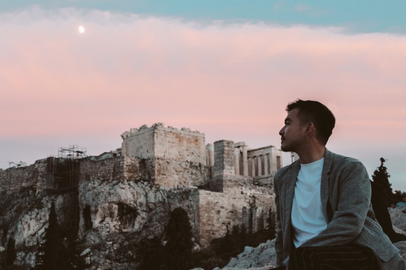 Athens, Không Chỉ Có Những Vị Thần