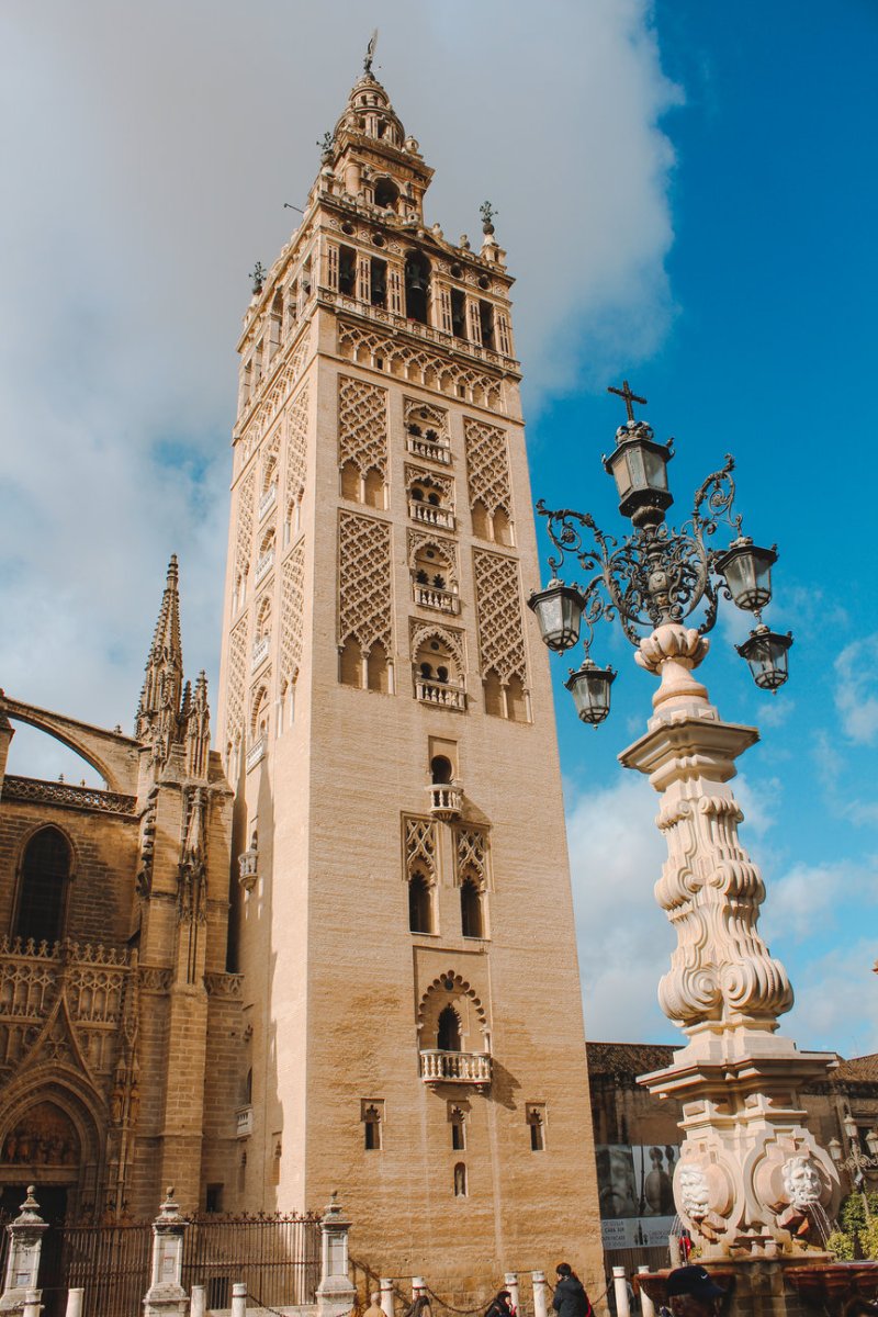 Đến Seville Để Sống Chậm 1