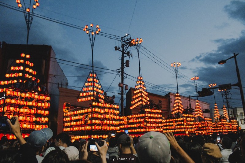 Long den Nihonmatsu Ly Thanh Co 3